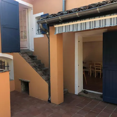 بيت للعطل Le Mas Cevenol Saint-Hilaire-de-Brethmas