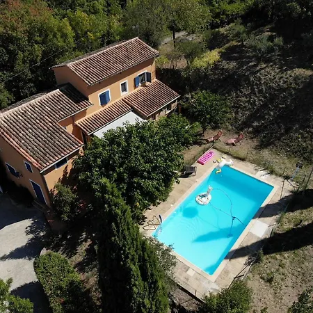 بيت للعطل Le Mas Cevenol Saint-Hilaire-de-Brethmas